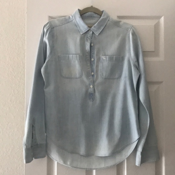 Abercrombie top - Picture 1 of 7